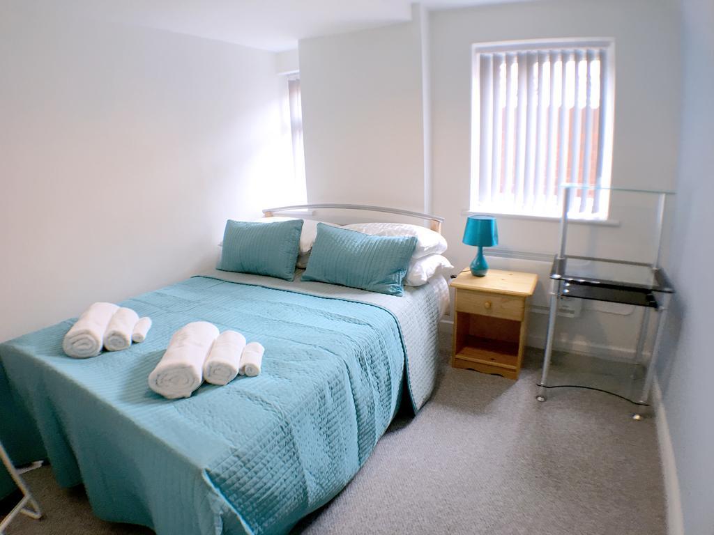 Phoenix House Apartments 월솔 외부 사진