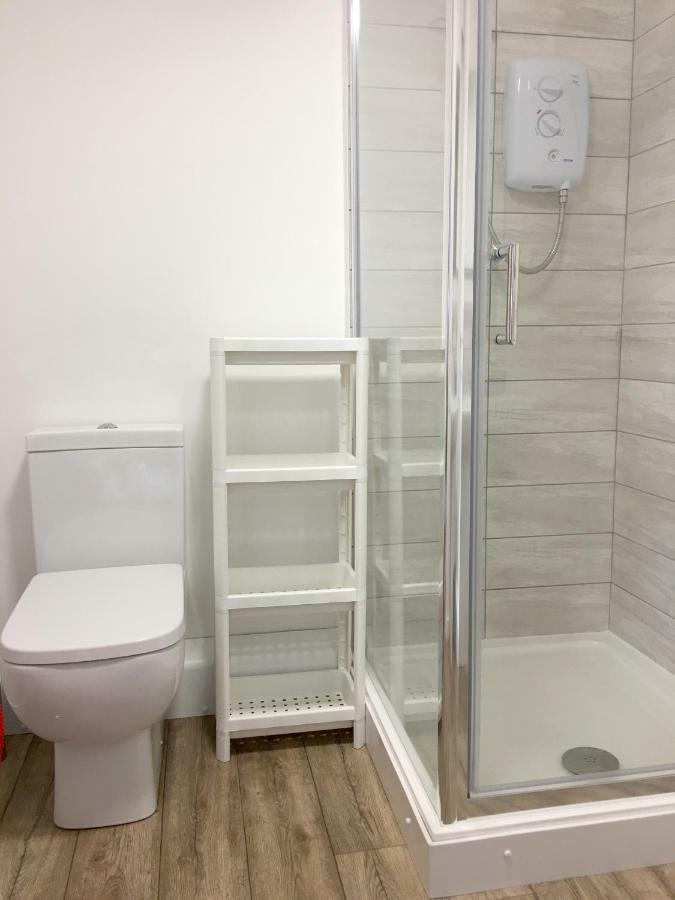 Phoenix House Apartments 월솔 외부 사진